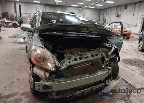 2008 Toyota Yaris z USA, uszkodzony, nr VIN JTDBT923481235339